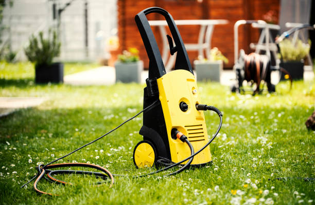 Best Pool Deck Cleaning  in Little Silver, NJ